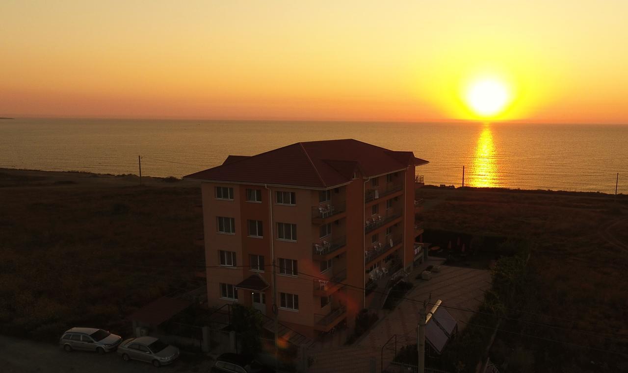 فندق Casa Eden كوستِنيست المظهر الخارجي الصورة
